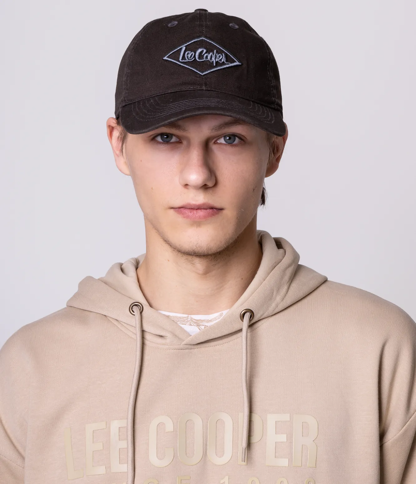 czapka z daszkiem 2018 PEAT
