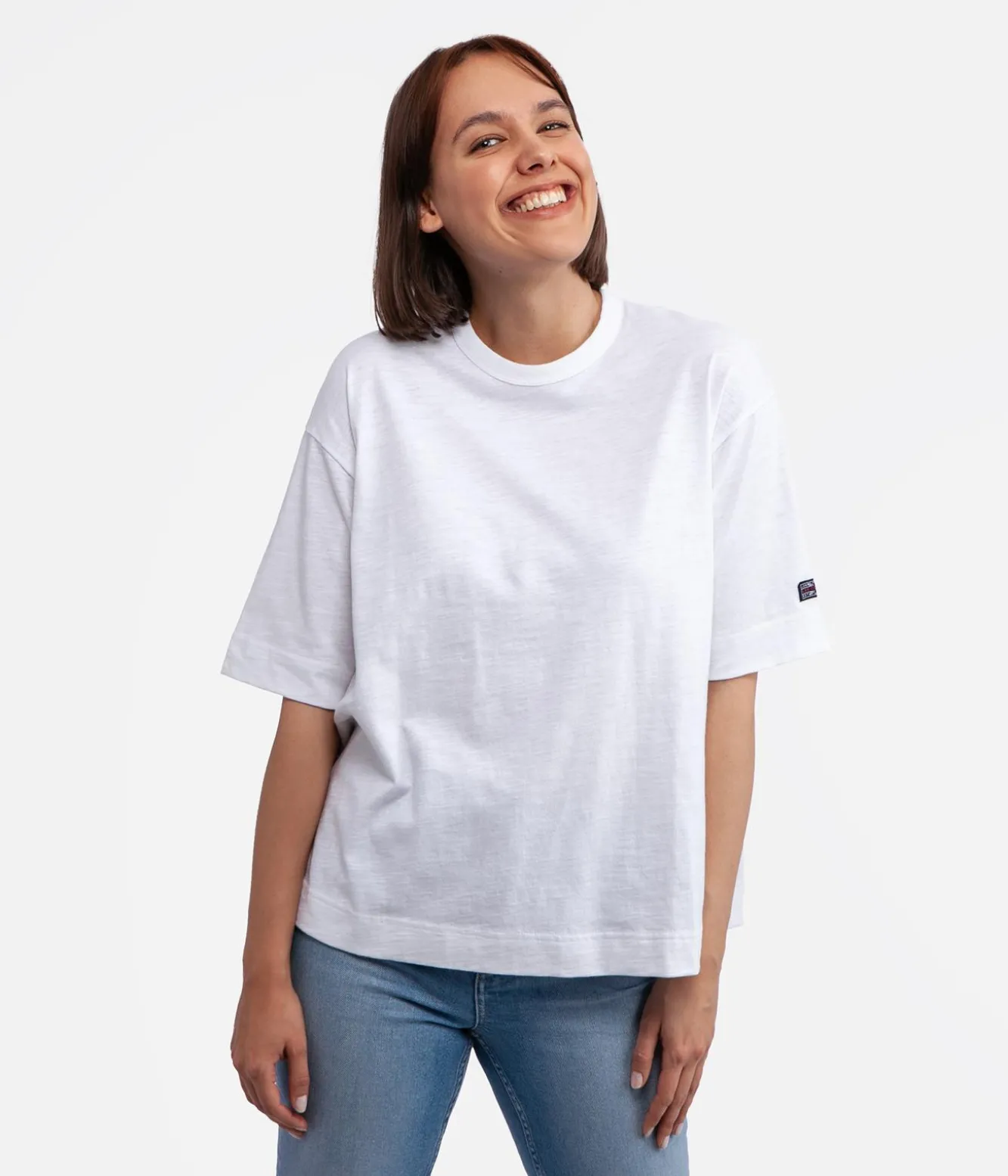 T-shirt oversize z lnem OMENA 8515 WHITE