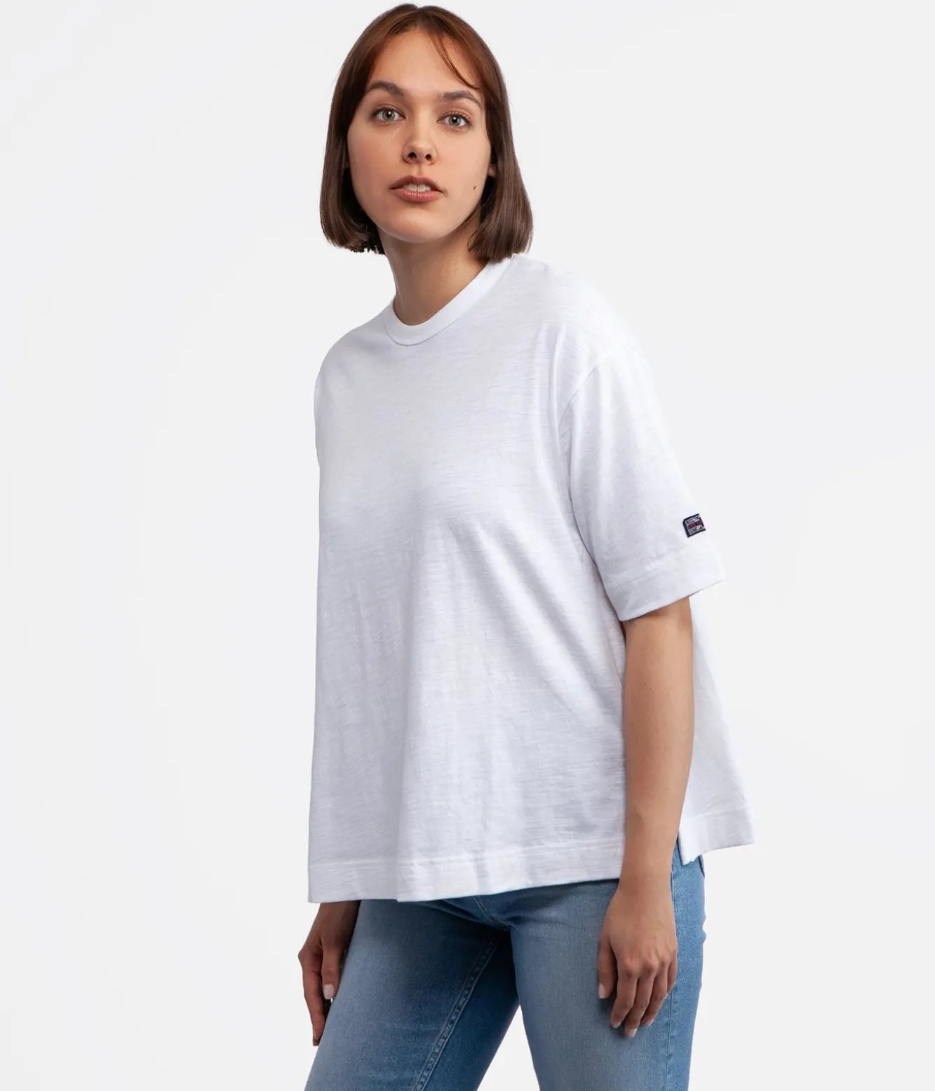 T-shirt oversize z lnem OMENA 8515 WHITE